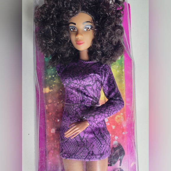 Mia Doll - African American Doll - Picture 7 of 9